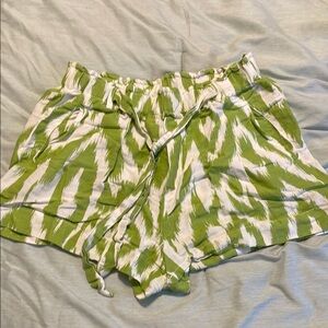Anthropologie green and White Patterned Women's Shorts
